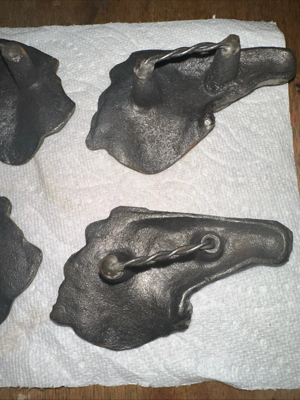 Decorative Cast Iron Horse Head 2”x3”napkins ring set of 6 dark gray